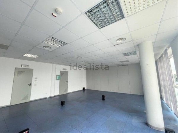 ufficio in affitto a Novara in zona Agognate