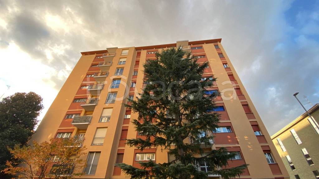 appartamento in affitto a Novara in zona zona Sacro Cuore