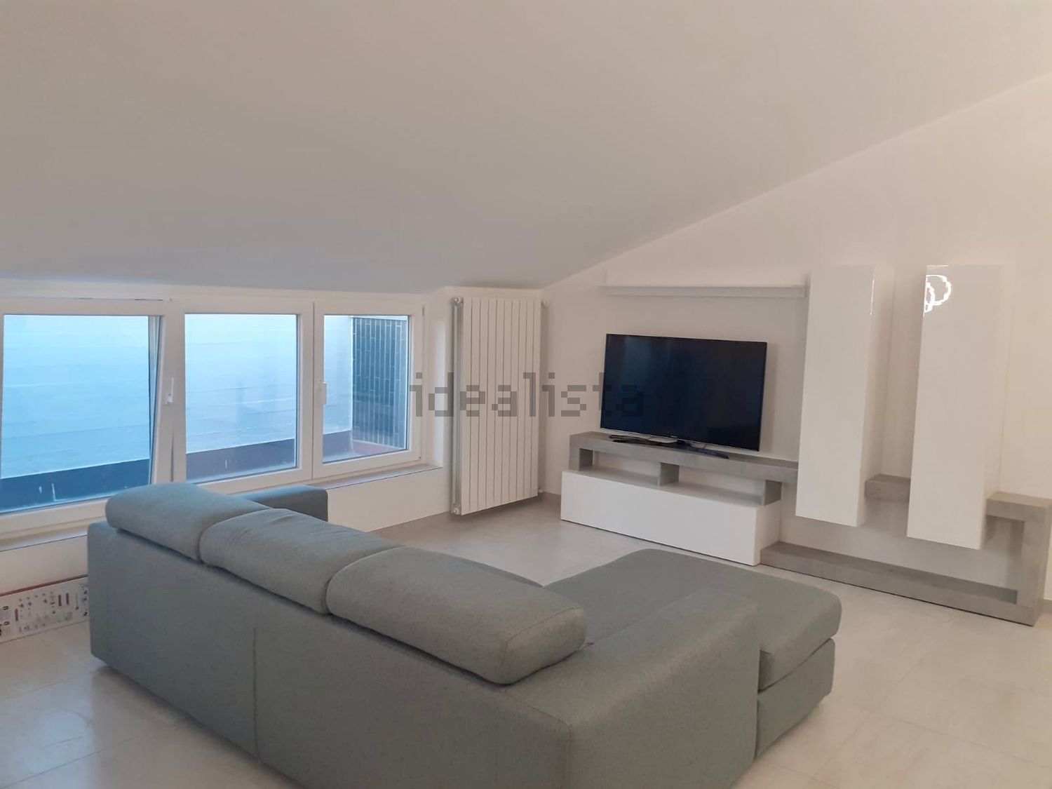 appartamento in affitto a Novara in zona Centro Città