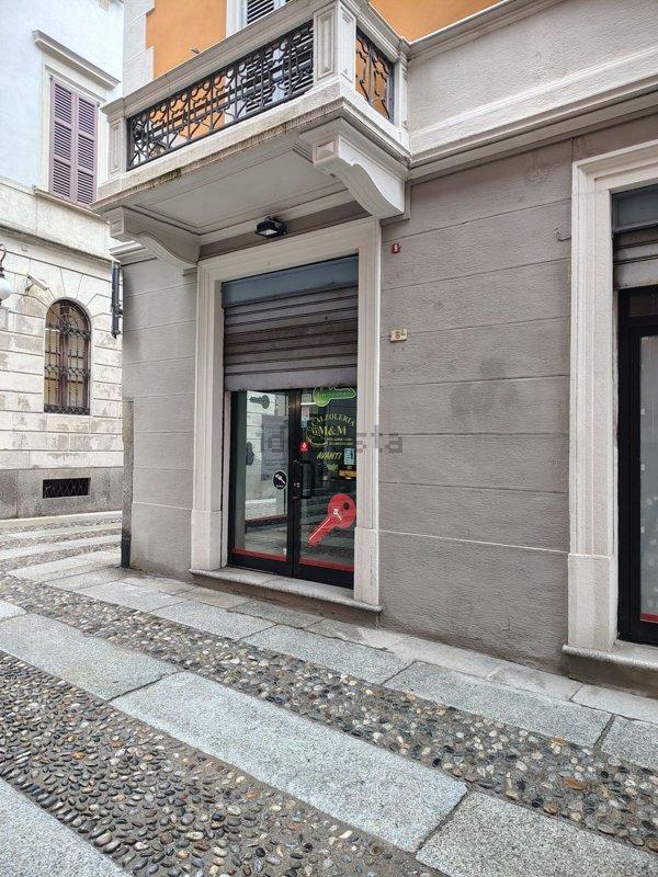 ufficio in affitto a Novara in zona Centro Città