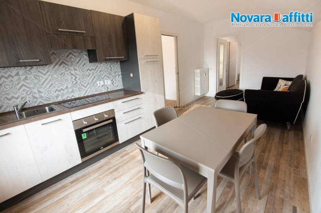 appartamento in affitto a Novara in zona Centro Città