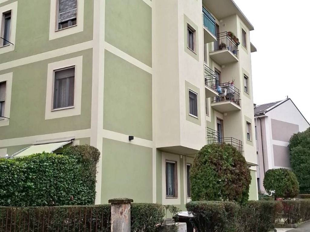 appartamento in affitto a Novara in zona zona Porta Mortara