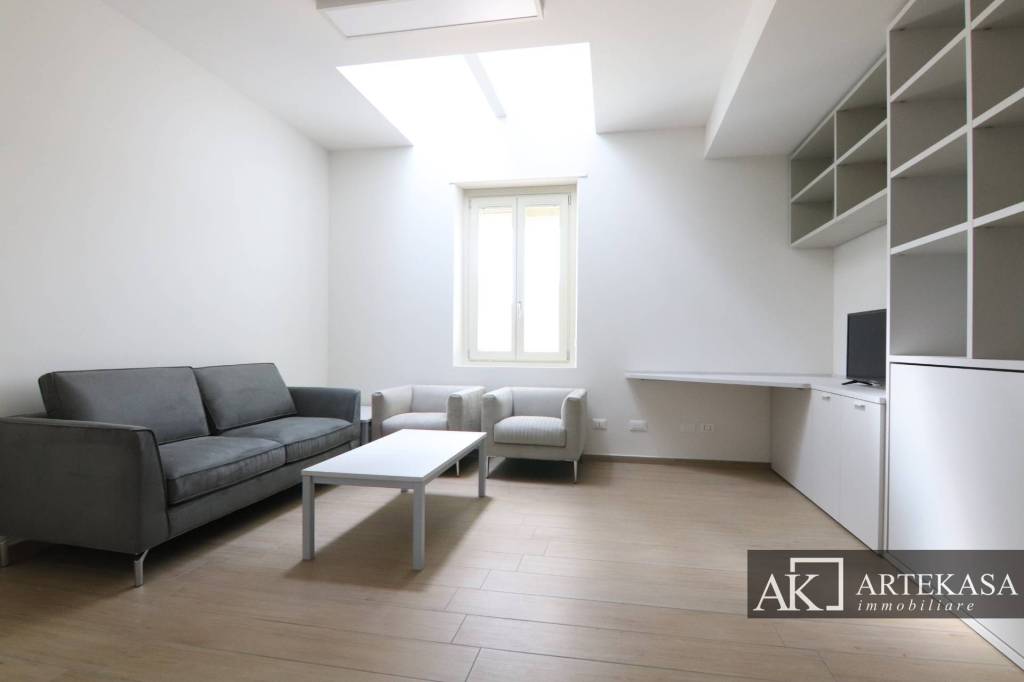 appartamento in affitto a Novara in zona Centro Città