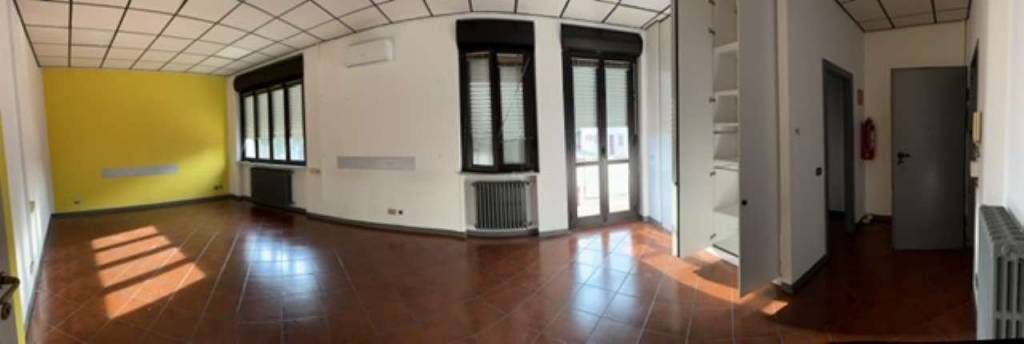 ufficio in affitto a Novara in zona zona Sant'Agabio