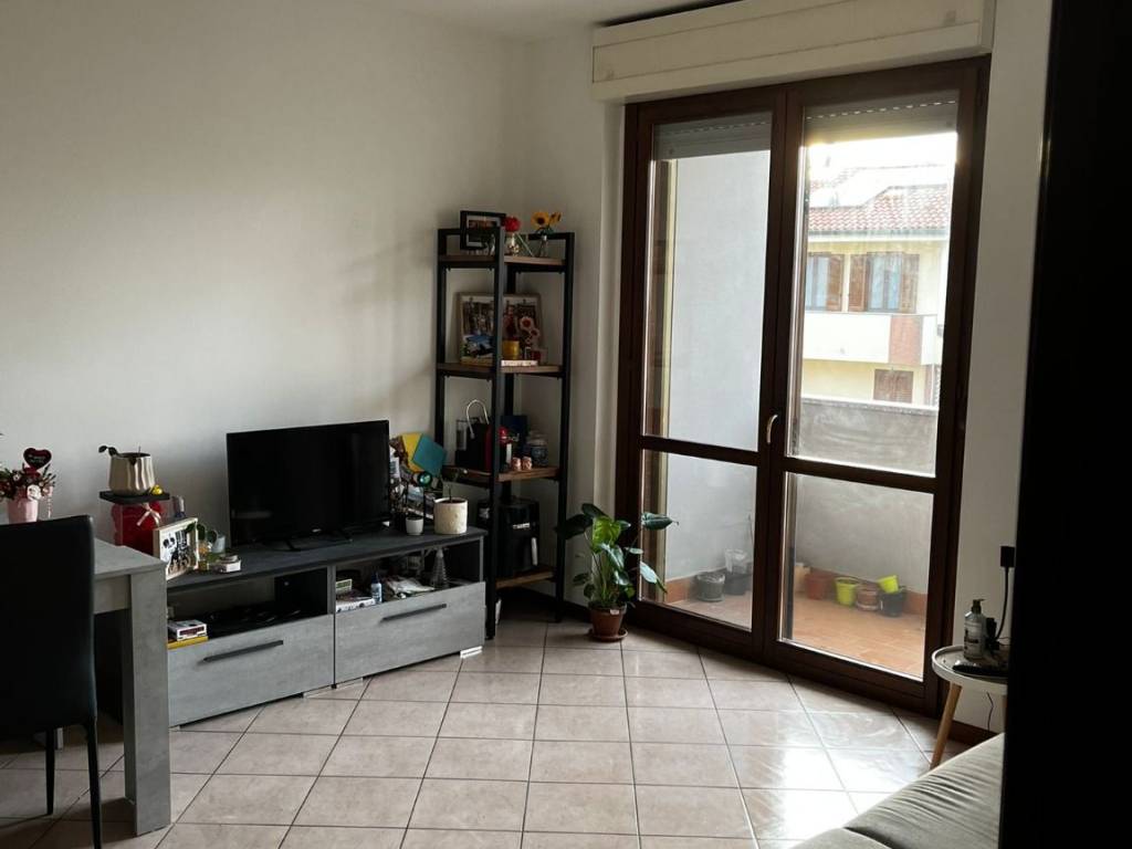 appartamento in affitto a Novara in zona zona Cittadella - Villaggio Dalmazia