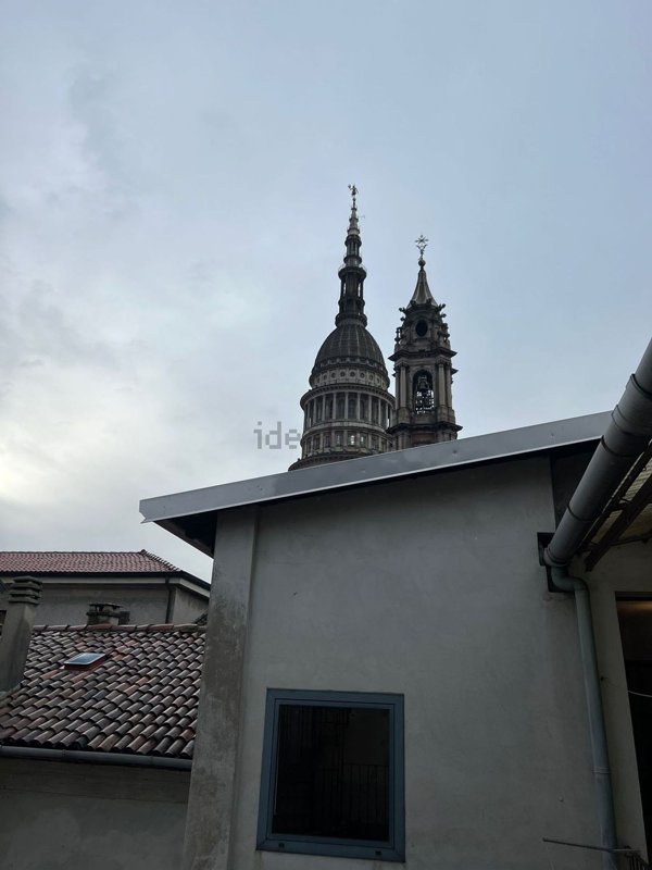 appartamento in affitto a Novara in zona Centro Città