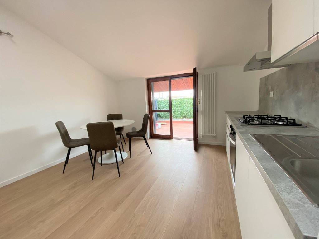 appartamento in affitto a Novara in zona zona Cittadella - Villaggio Dalmazia