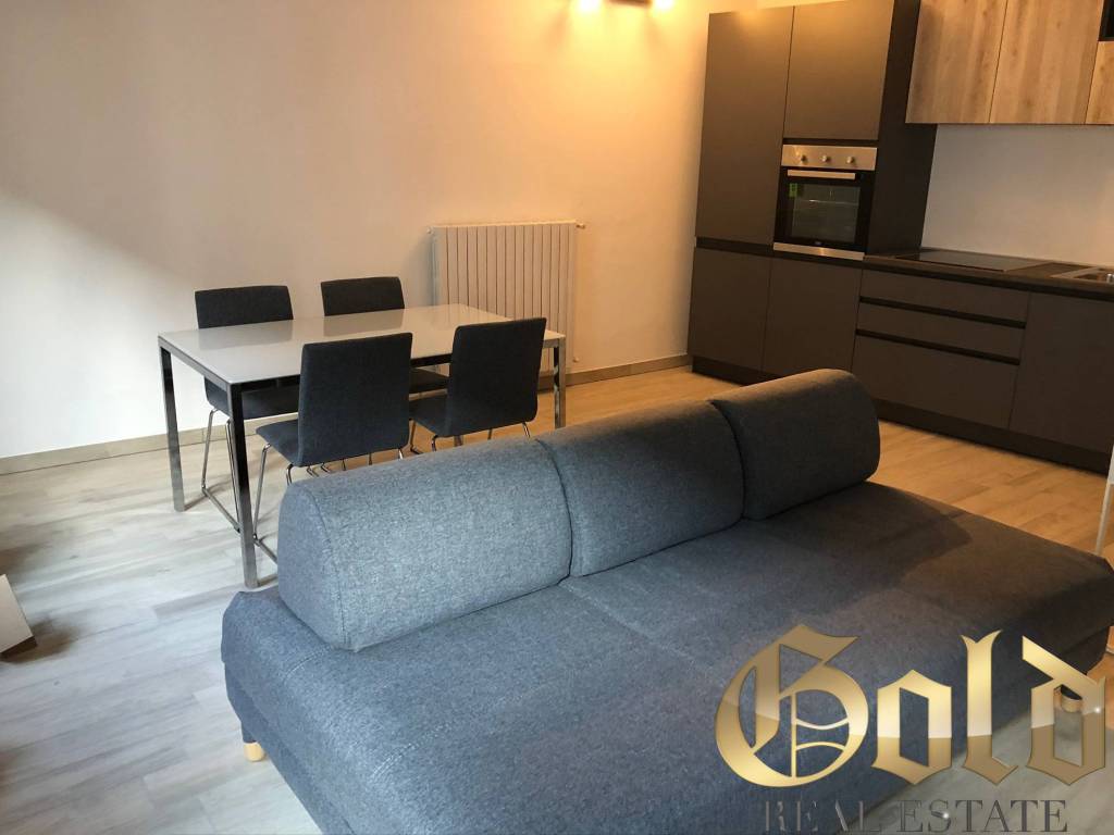 appartamento in affitto a Novara in zona Centro Città