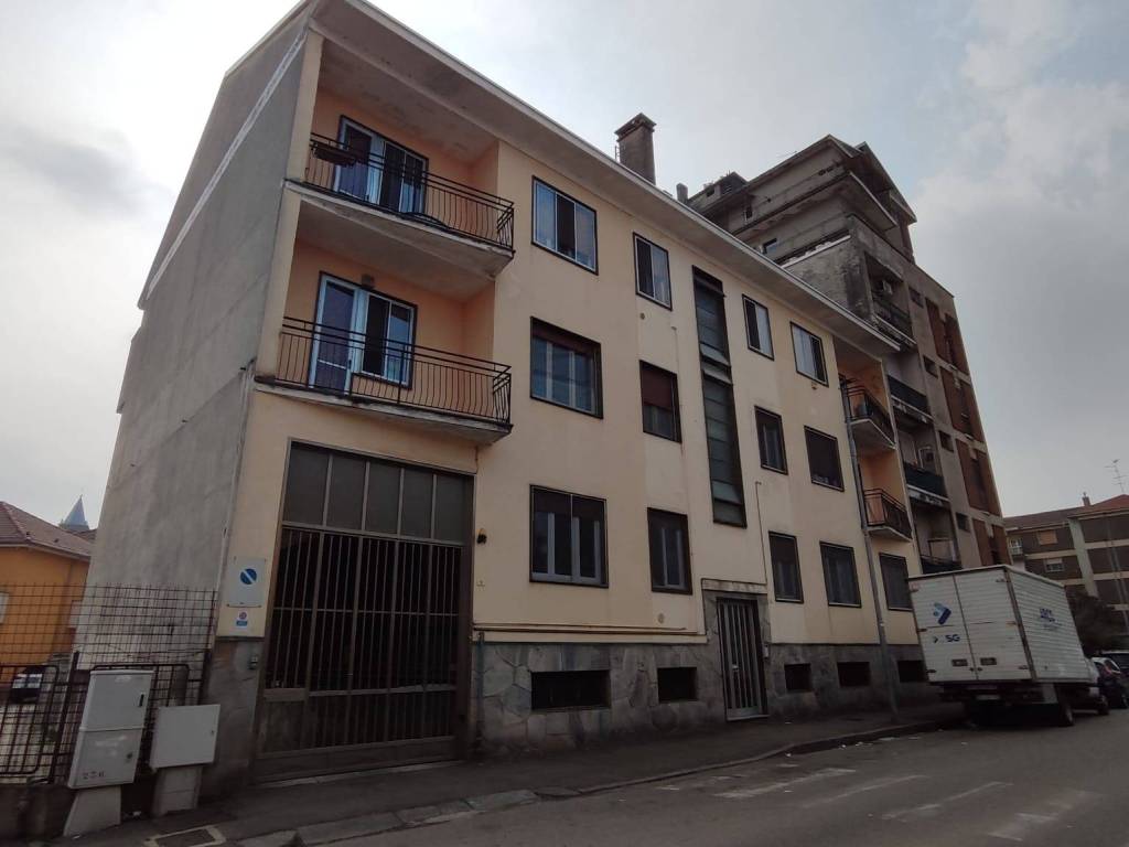 appartamento in affitto a Novara in zona zona Sant'Agabio