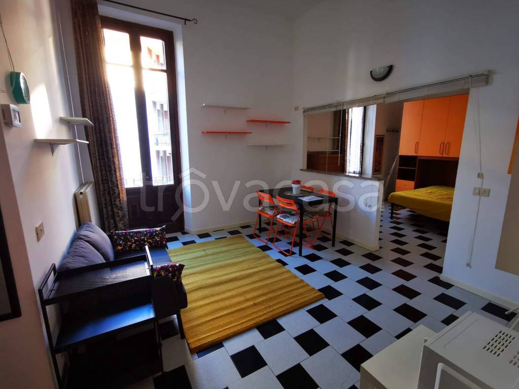 appartamento in affitto a Novara in zona zona Sacro Cuore