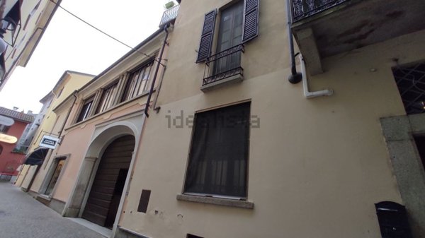 appartamento in affitto a Novara in zona Centro Città