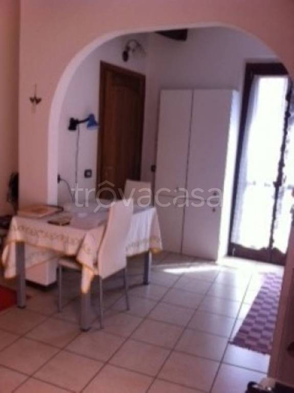 appartamento in affitto a Novara in zona Centro Città