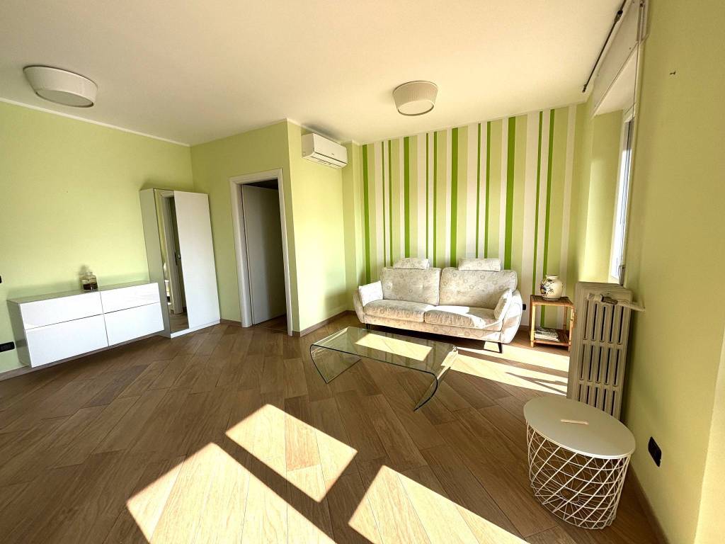 appartamento in affitto a Novara in zona zona Cittadella - Villaggio Dalmazia