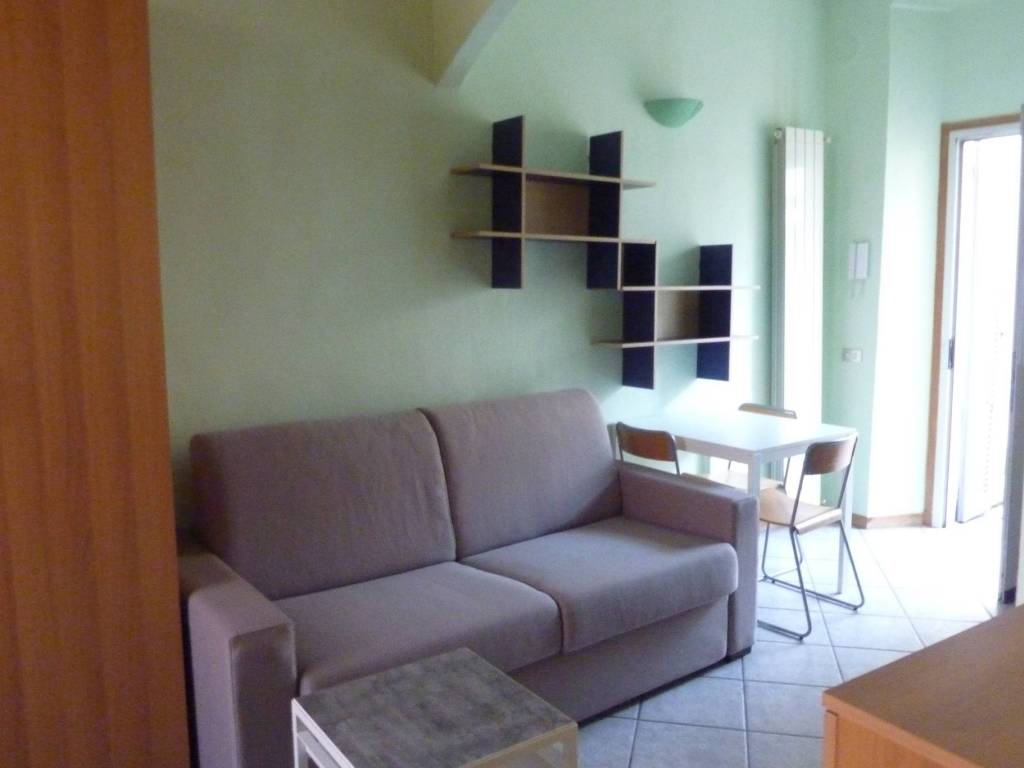 appartamento in affitto a Novara in zona Centro Città