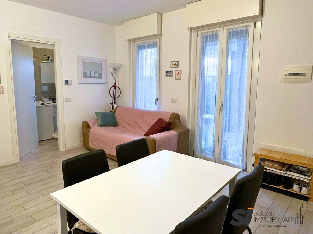 appartamento in affitto a Novara in zona Veveri