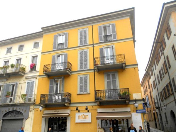 appartamento in affitto a Novara