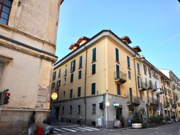 appartamento in affitto a Novara in zona Centro Città