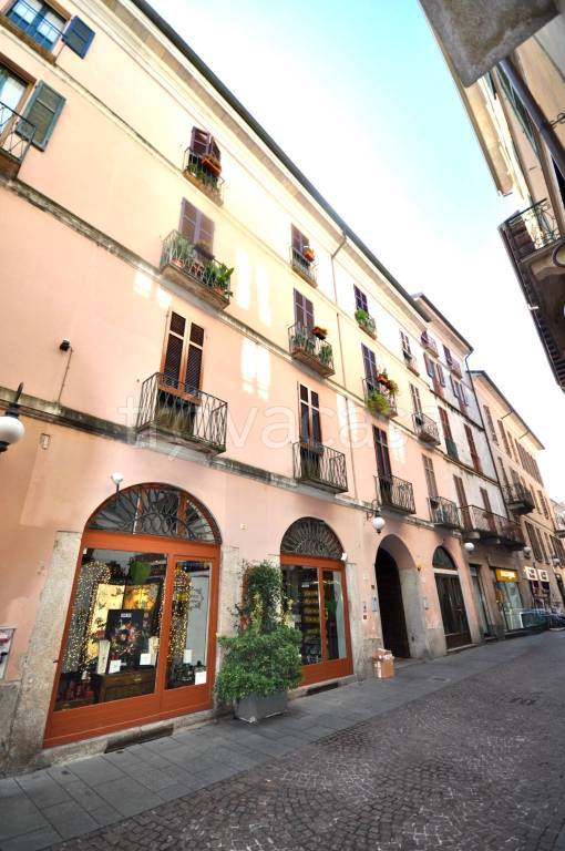 appartamento in affitto a Novara in zona Centro Città