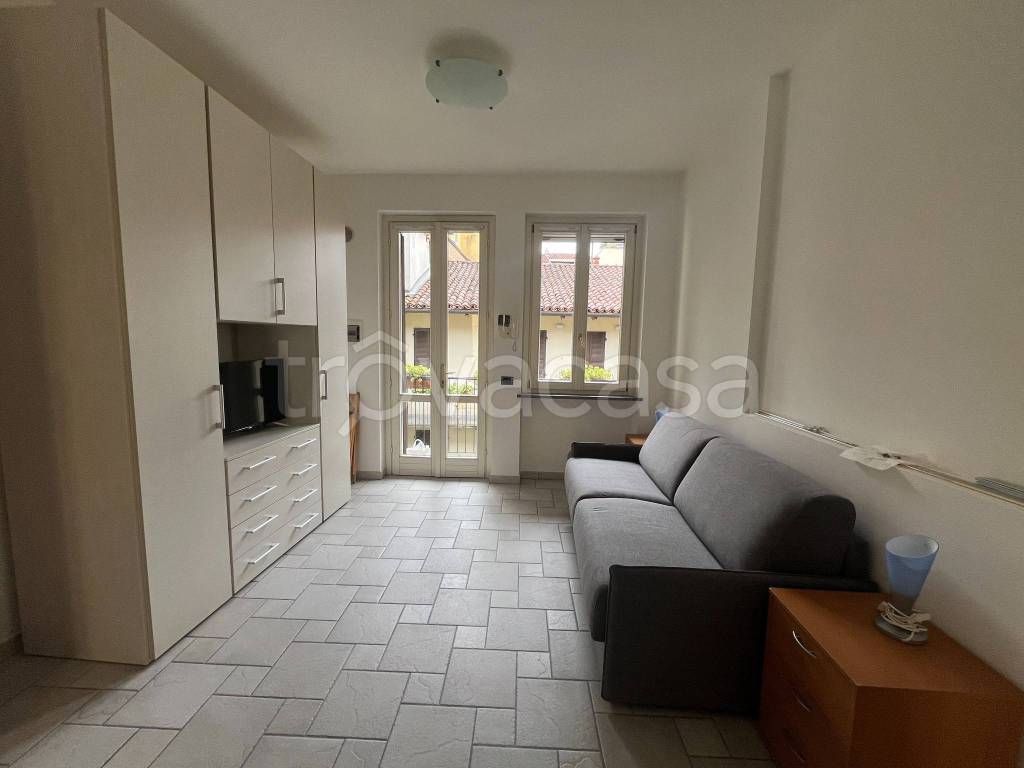 appartamento in affitto a Novara in zona Centro Città