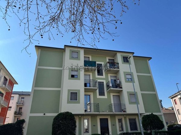 appartamento in affitto a Novara in zona zona Sacro Cuore