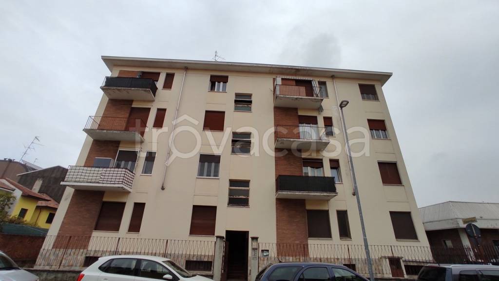 appartamento in affitto a Novara in zona Zona Santa Rita