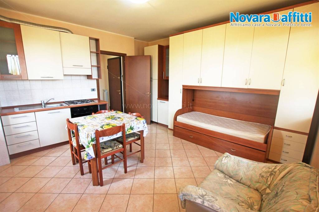 appartamento in affitto a Novara in zona Centro Città