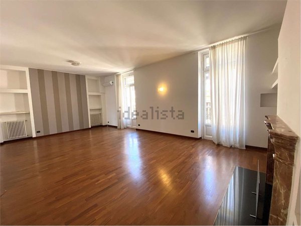 appartamento in affitto a Novara in zona Centro Città