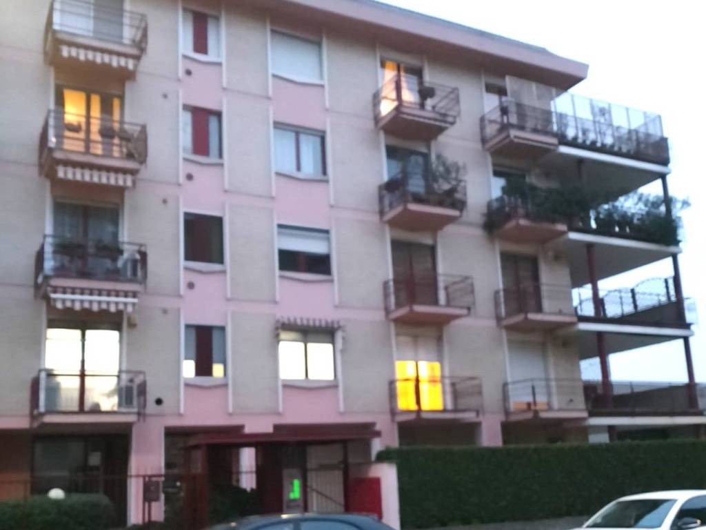 appartamento in affitto a Novara in zona zona Cittadella - Villaggio Dalmazia