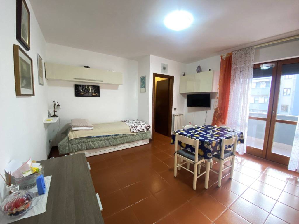 appartamento in affitto a Novara in zona zona Cittadella - Villaggio Dalmazia