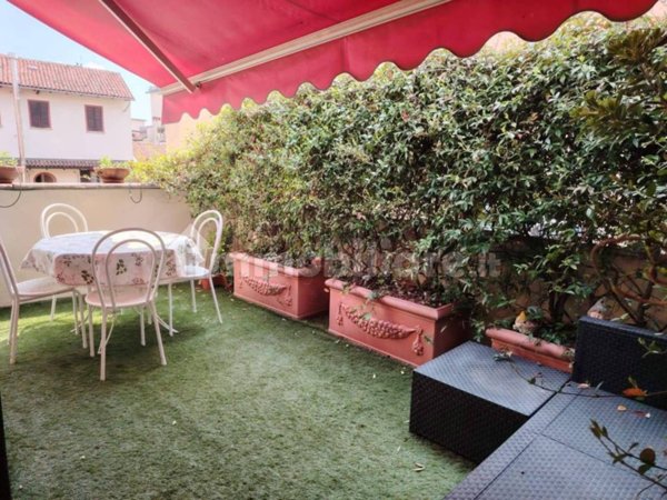 appartamento in affitto a Novara in zona Centro Città