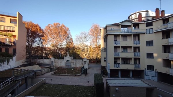 appartamento in affitto a Novara in zona Centro Città