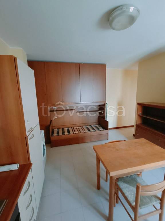 appartamento in affitto a Novara in zona Centro Città