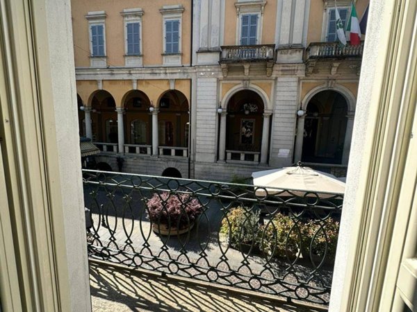 appartamento in affitto a Novara in zona Centro Città