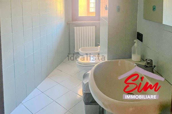 appartamento in affitto a Novara in zona Centro Città