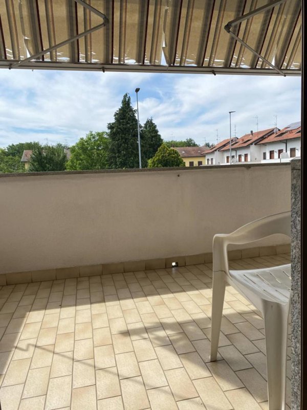 appartamento in affitto a Novara in zona Pernate