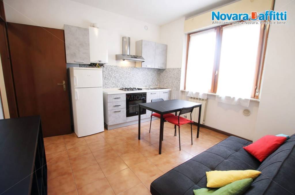 appartamento in affitto a Novara in zona Centro Città