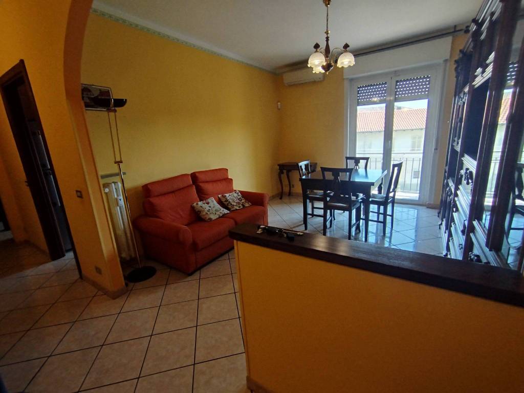 intera palazzina in affitto a Novara in zona zona Sant'Andrea - San Rocco