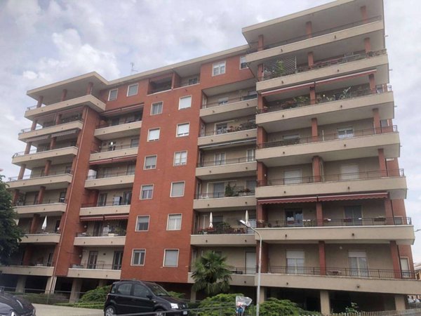 casa indipendente in affitto a Novara in zona Olengo