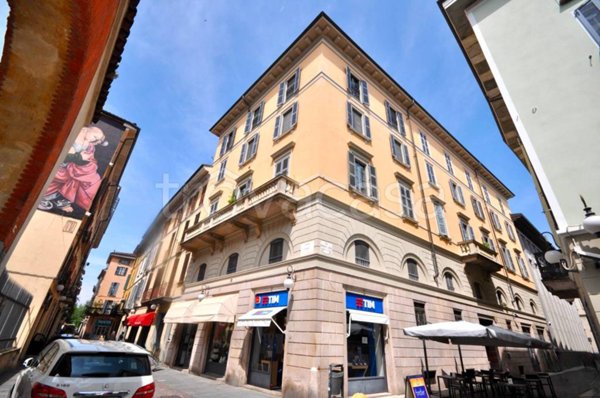 appartamento in affitto a Novara in zona Centro Città