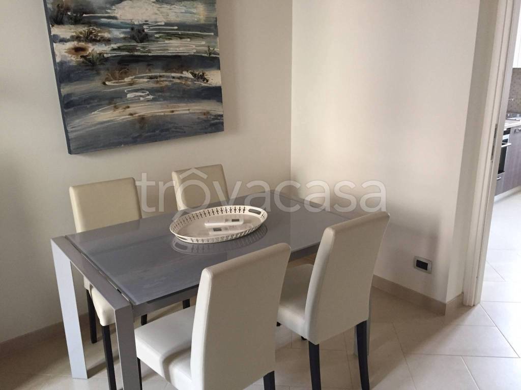 appartamento in affitto a Novara in zona Centro Città