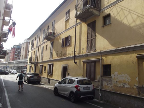 appartamento in affitto a Novara in zona Centro Città