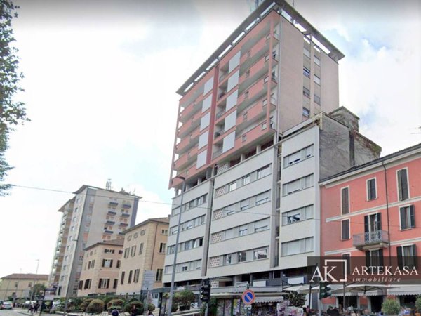 appartamento in affitto a Novara in zona Centro Città