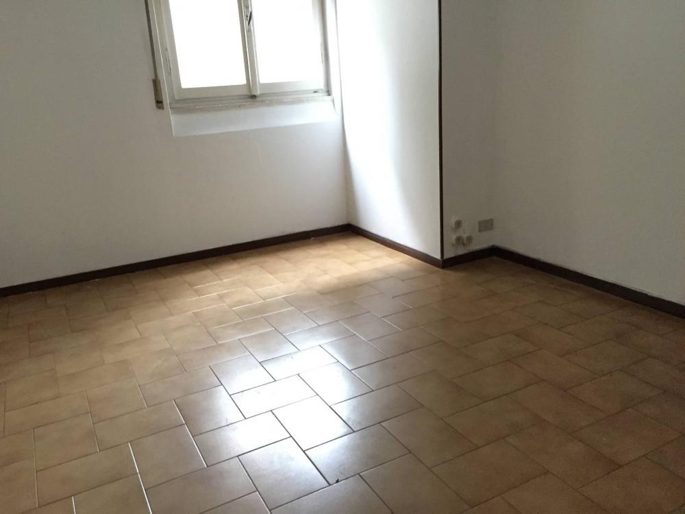 appartamento in affitto a Novara in zona Centro Città