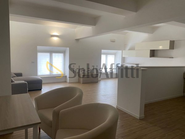 appartamento in affitto a Novara in zona Centro Città