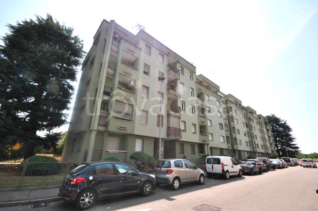 appartamento in affitto a Novara in zona zona Bicocca