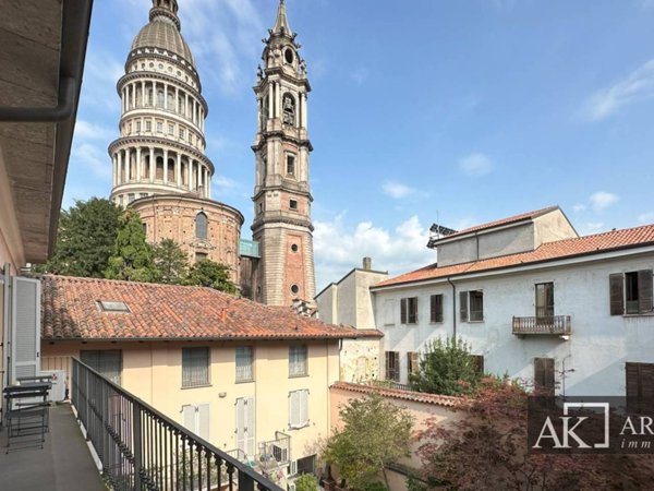 appartamento in affitto a Novara in zona Centro Città