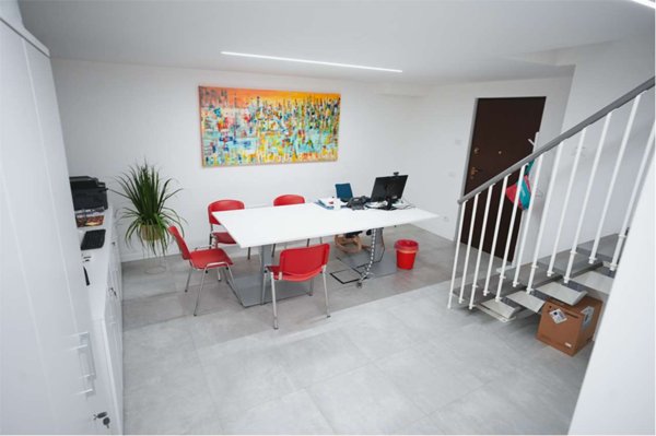 ufficio in affitto a Novara in zona Centro Città