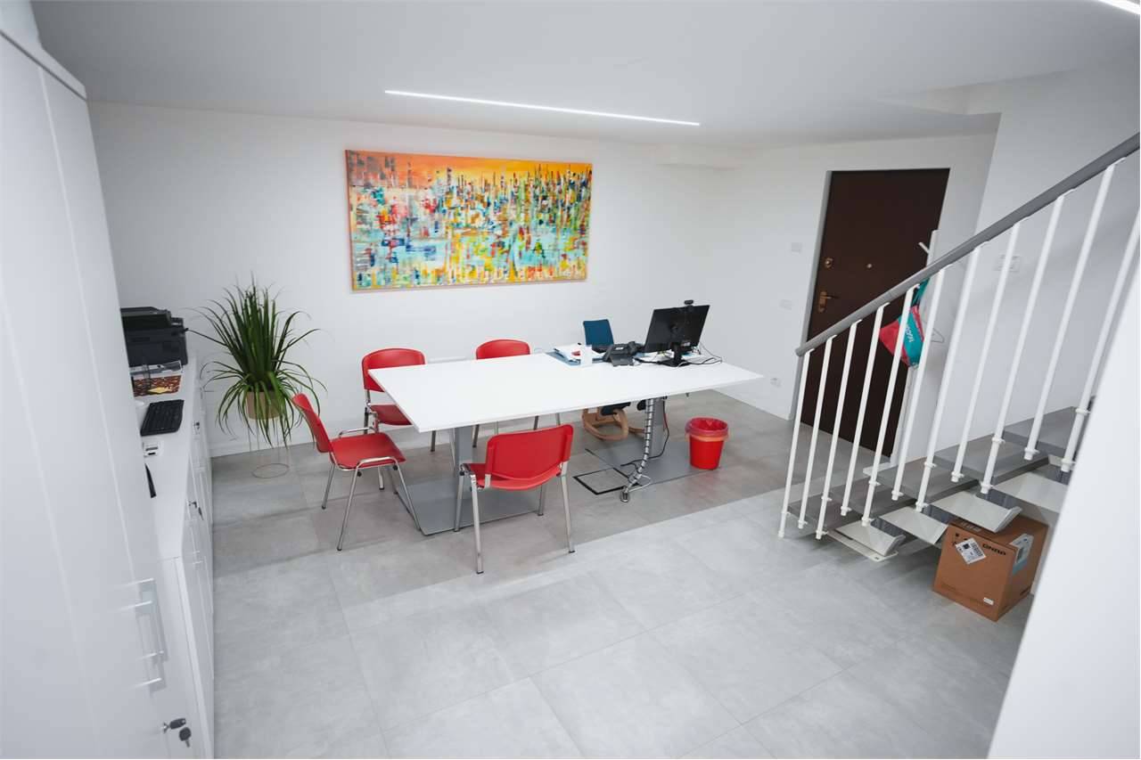 ufficio in affitto a Novara in zona Centro Città
