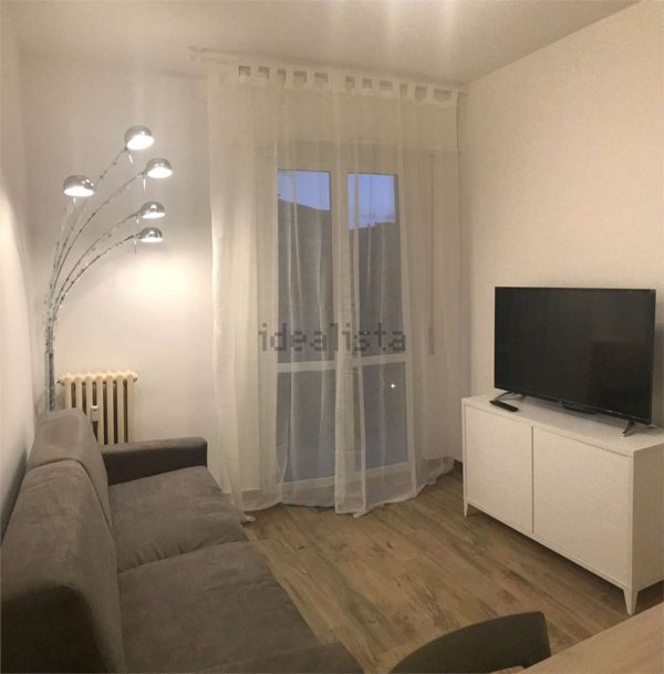 appartamento in affitto a Novara in zona Centro Città