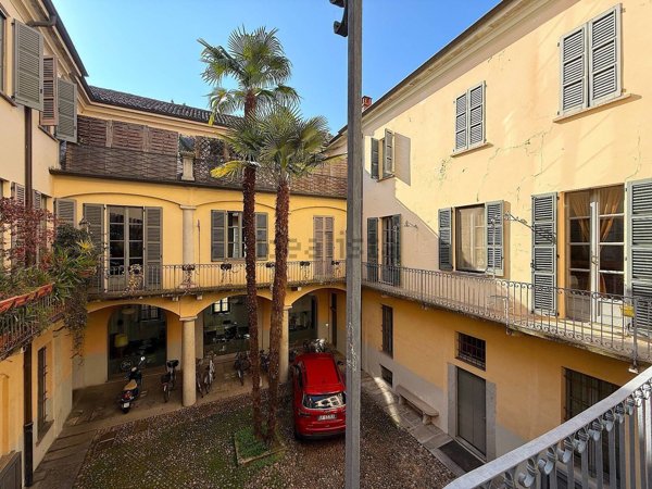 appartamento in affitto a Novara in zona Centro Città